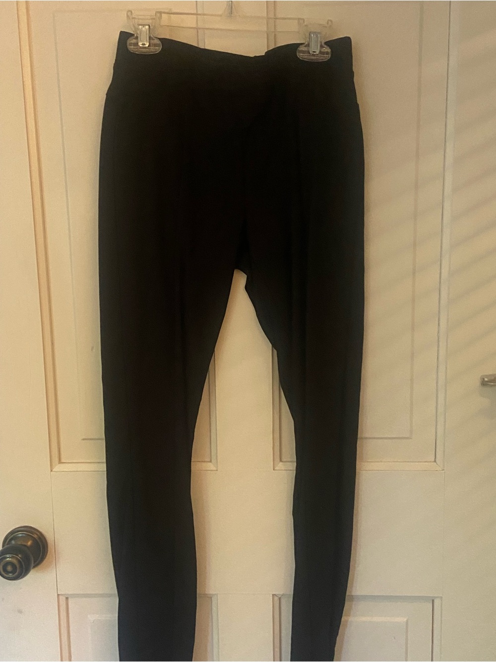 Simply Vera Wang skinny dress leggings